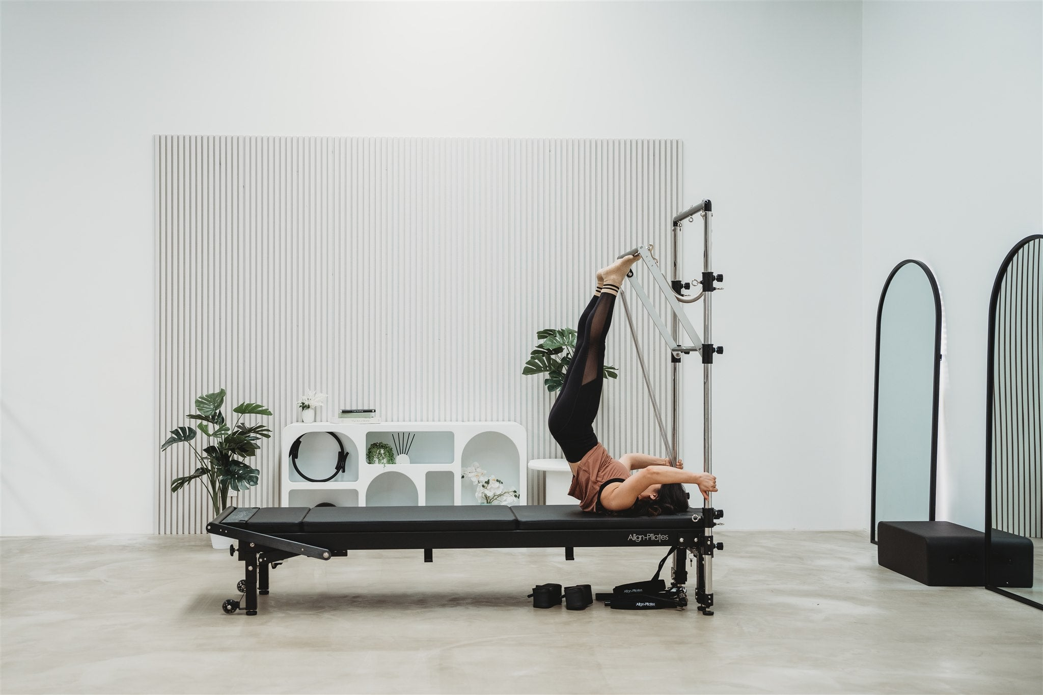Pilates Reformer with Half Trapeze