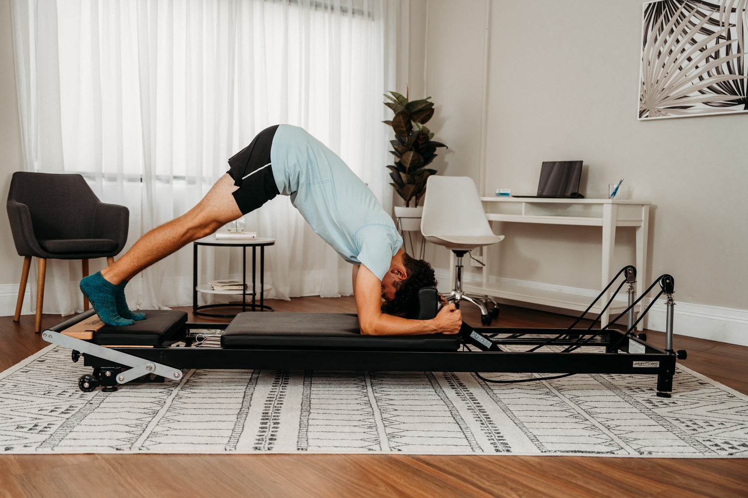 5 Benefits Of Using A Pilates Home Reformer For Your Fitness Routine