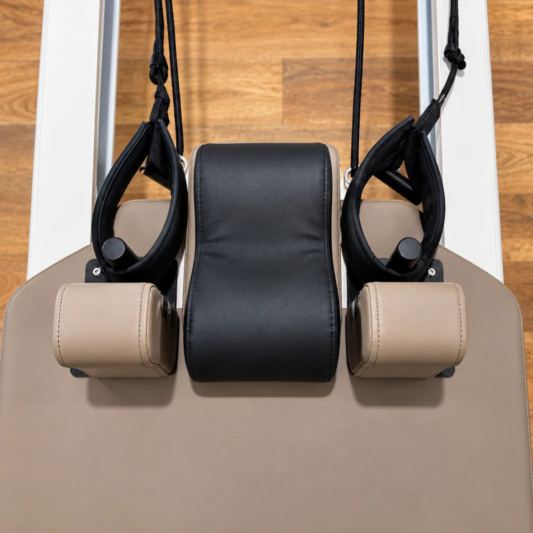 Pravéon Reformer Neck Cushion